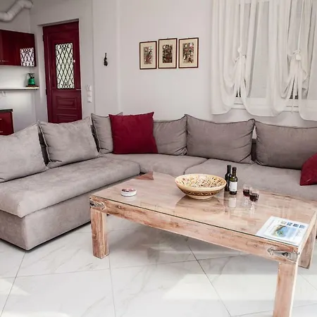 Plagia's Sunset Apartment Exanthia