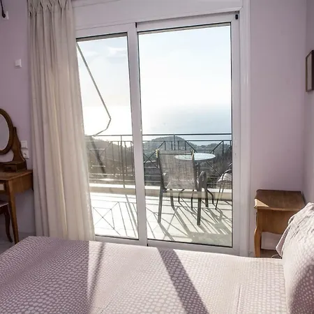 Plagia's Sunset Apartman