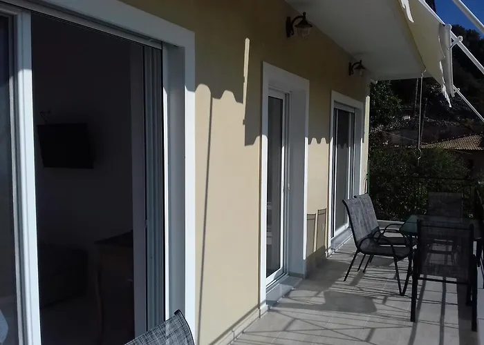 Plagia's Sunset דירה Exanthia