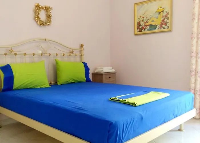 Plagia's Sunset Exanthia