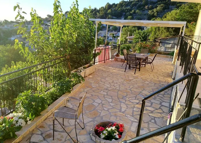 Plagia's Sunset Apartment