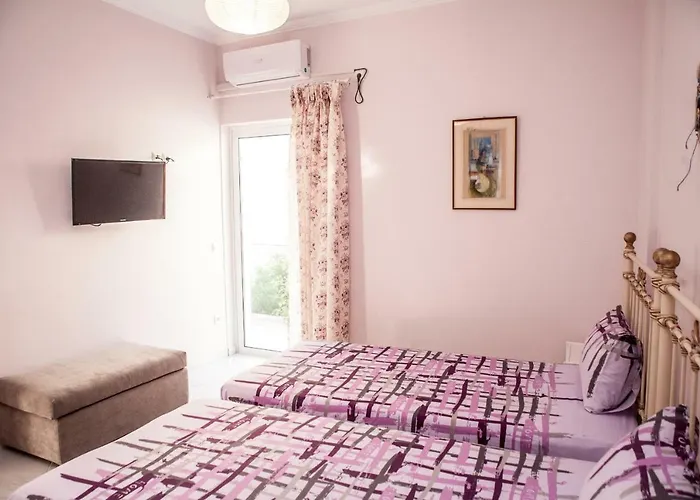 Plagia's Sunset Apartment